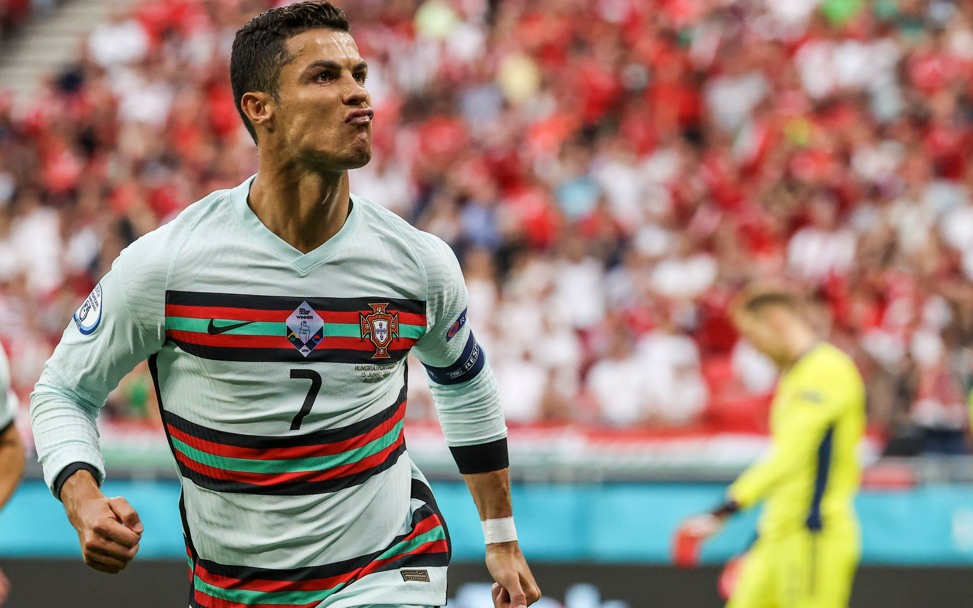 القمة المغربية بين الرجاء والجيش الملكي تفتتح دور المجموعات بدوري أبطال إفريقيا